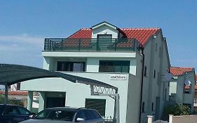 Apartments Mlikota